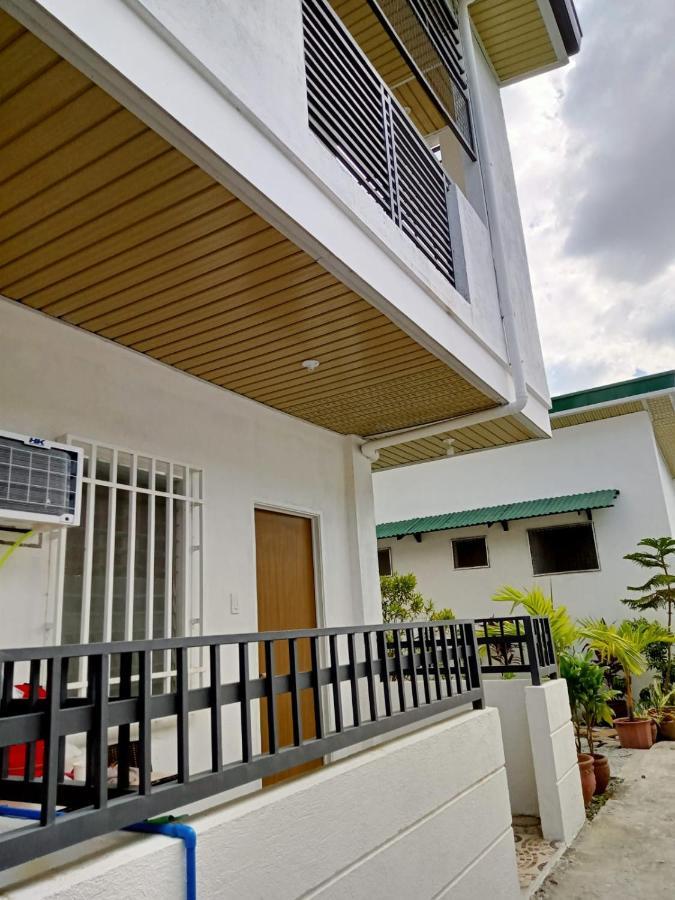 __Aplaridel Inn Suites__ Angeles Exteriér fotografie