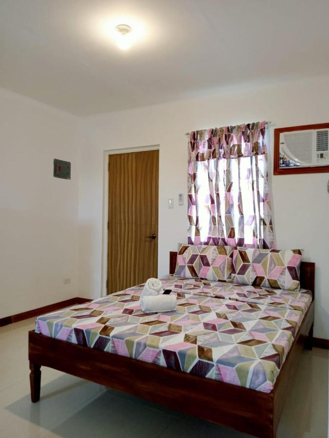__Aplaridel Inn Suites__ Angeles Exteriér fotografie